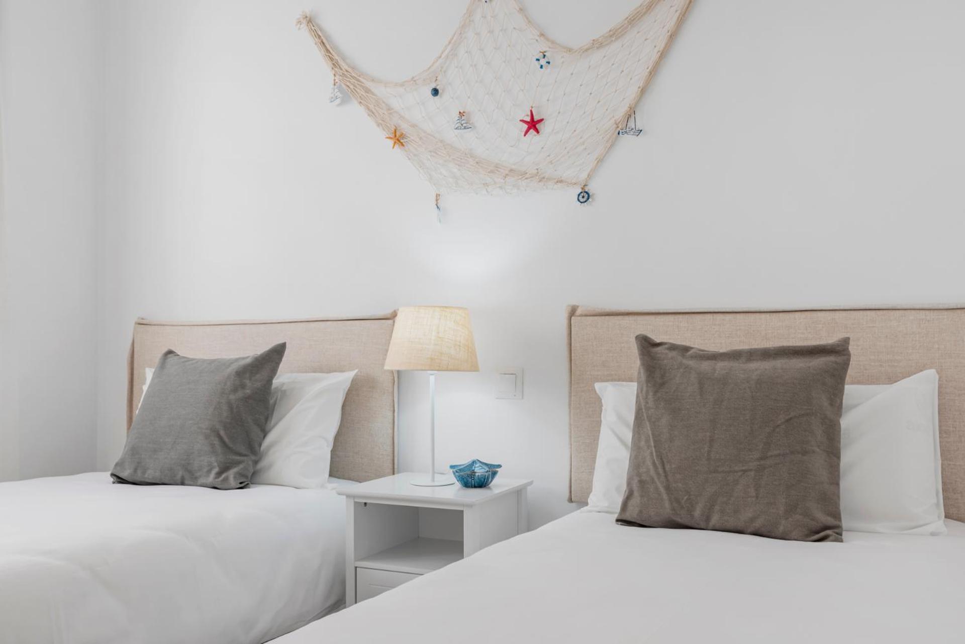 02 Bdr Cadiz 208 Marbella