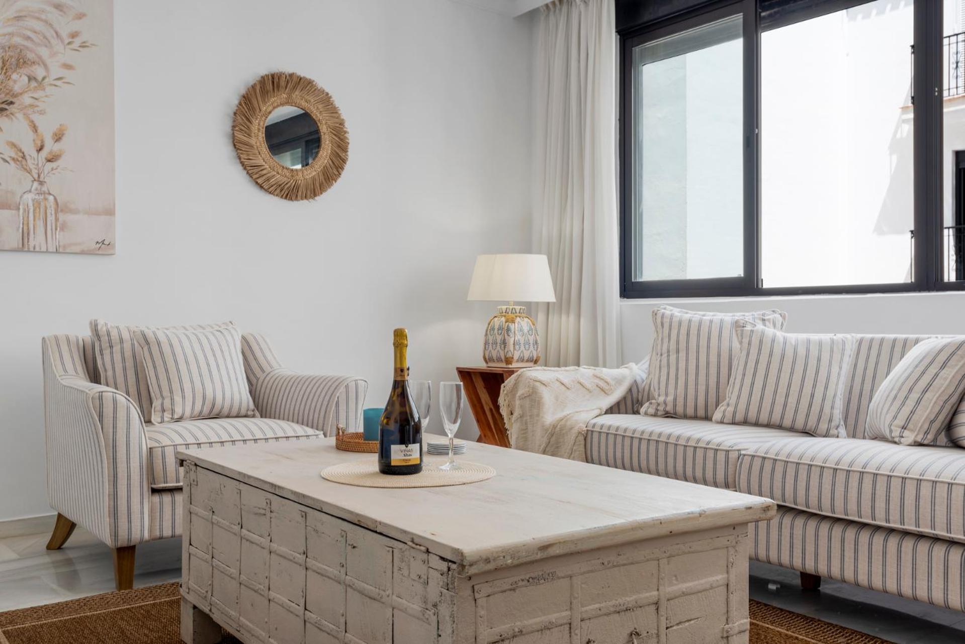 02 Bdr Cadiz 208 Apartment *